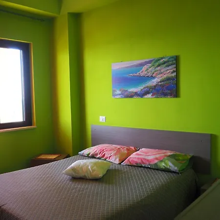 Casa Vacanze Attico Nemo Apartment